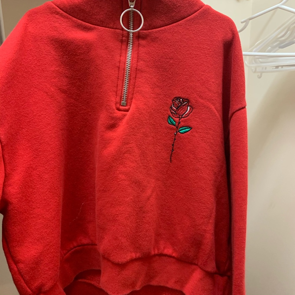Red rose crop top